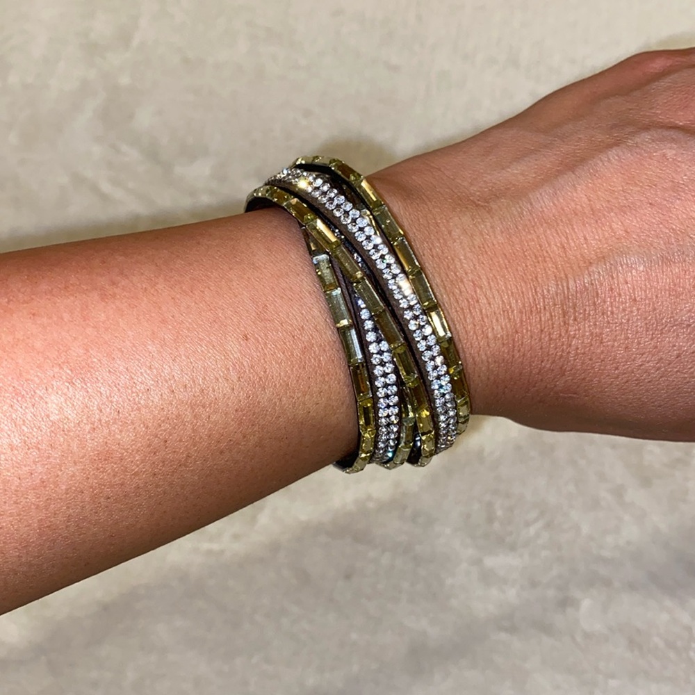 Brown wrap bracelet with Gemstones